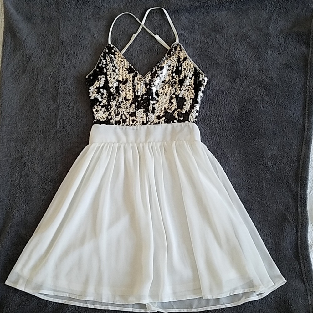Junior Formal Cecico Dress